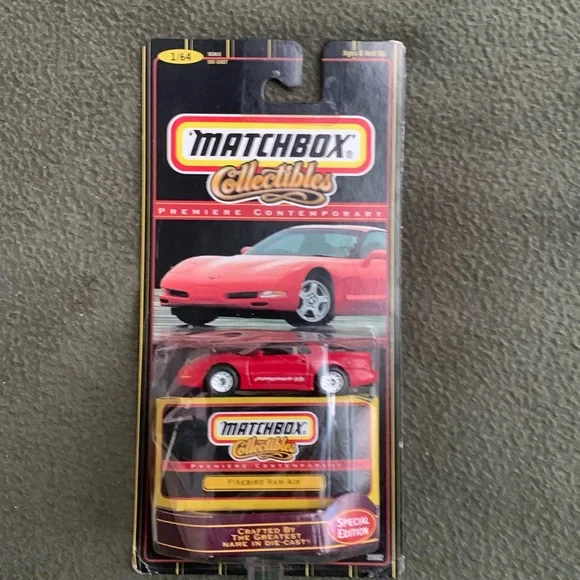 NIP Matchbox Collectibles Premier Contemporary Firebird Ram Air Special Edition - Picture 1 of 7